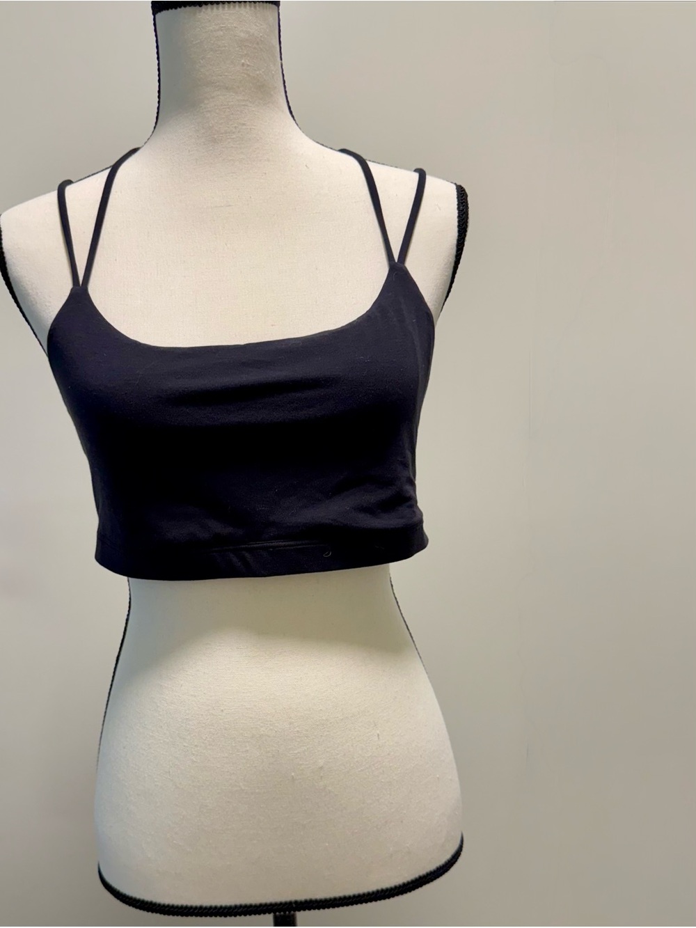 Gap Fit Low impact Black Spaghetti-Strap sports bra Black XL like new